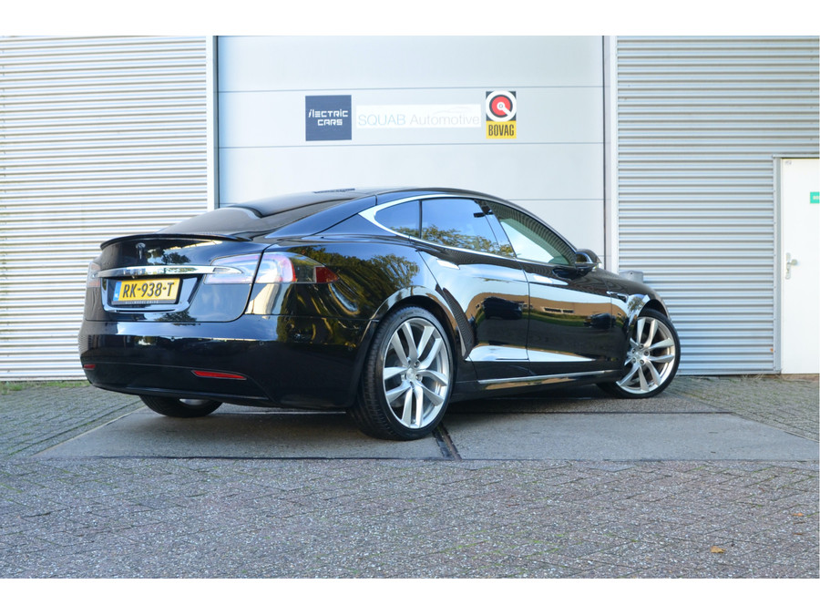 Tesla Model S 75D (4x4)