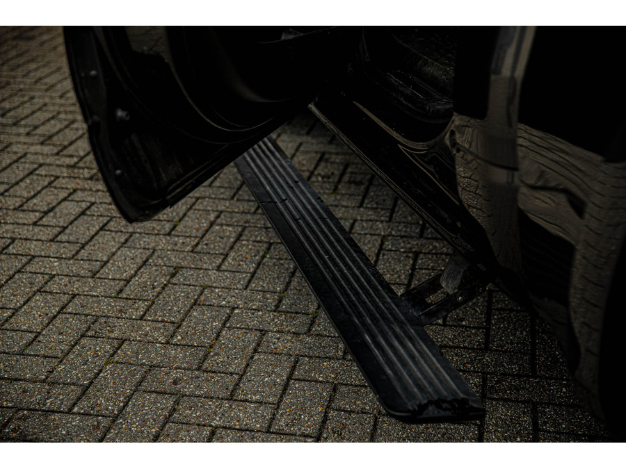 Dodge RAM 1500 5.7 V8 4x4 Crew Cab 5'7 Laramie Level 2