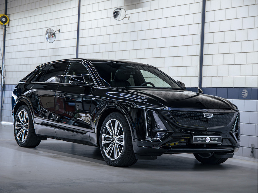Cadillac LYRIQ Sport