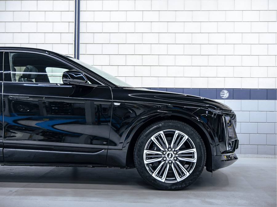 Cadillac LYRIQ Sport