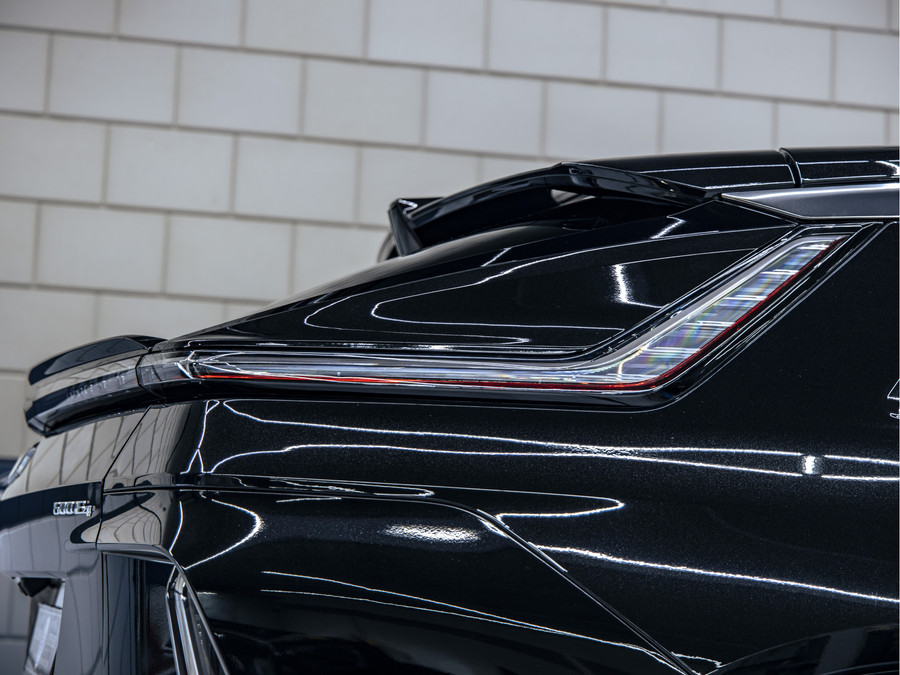 Cadillac LYRIQ Sport