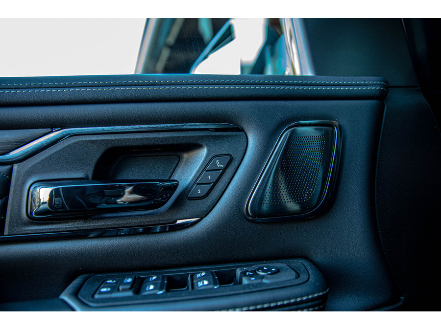 Dodge RAM 1500 Limited H/O Hurricane 540 PK Serrano Green Metallic