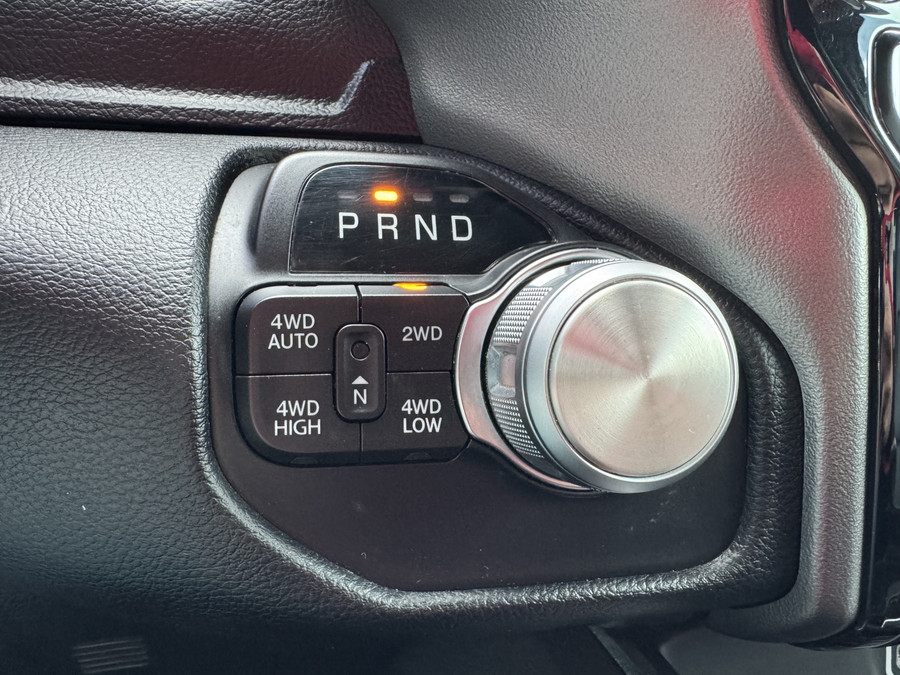 Dodge Ram 1500 5.7 V8 4x4 Crew Cab Laramie Sport