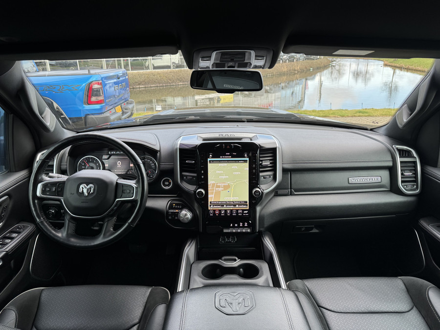 Dodge Ram 1500 5.7 V8 4x4 Crew Cab Laramie Sport