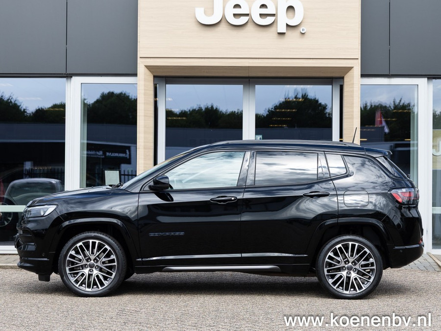 Jeep Compass SUMMIT 1.3T 240PK 4xe PHEV Plug Inn Hybrid Nieuwstaat