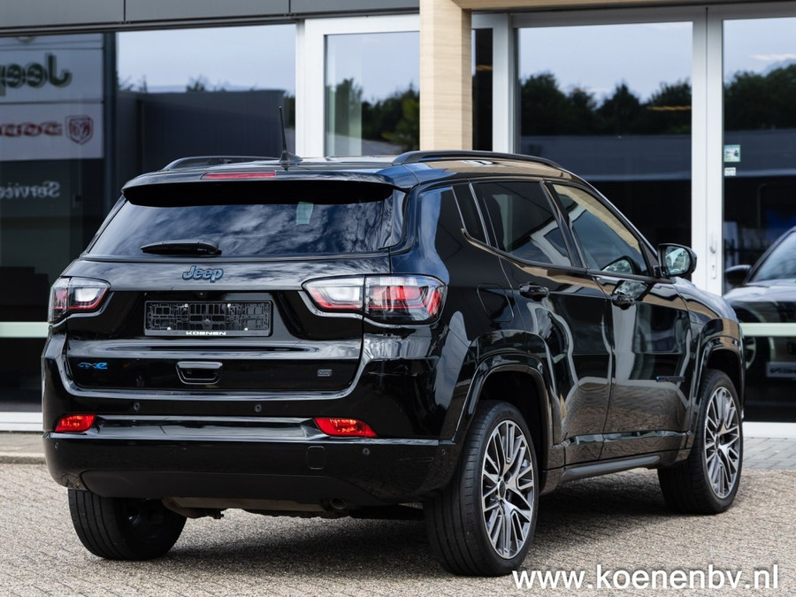 Jeep Compass SUMMIT 1.3T 240PK 4xe PHEV Plug Inn Hybrid Nieuwstaat