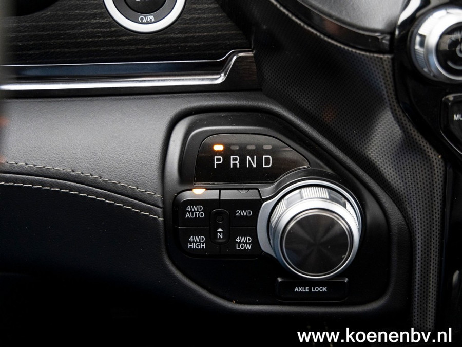 Dodge Ram Pickup 5.7i V8 4x4 Aut. Limited LPG / PANO / LUCHTVERING / GRIJS KENTEK