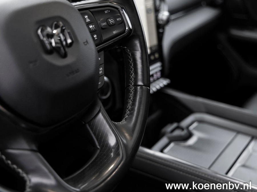 Dodge Ram Pickup 5.7i V8 4x4 Aut. Limited LPG / PANO / LUCHTVERING / GRIJS KENTEK