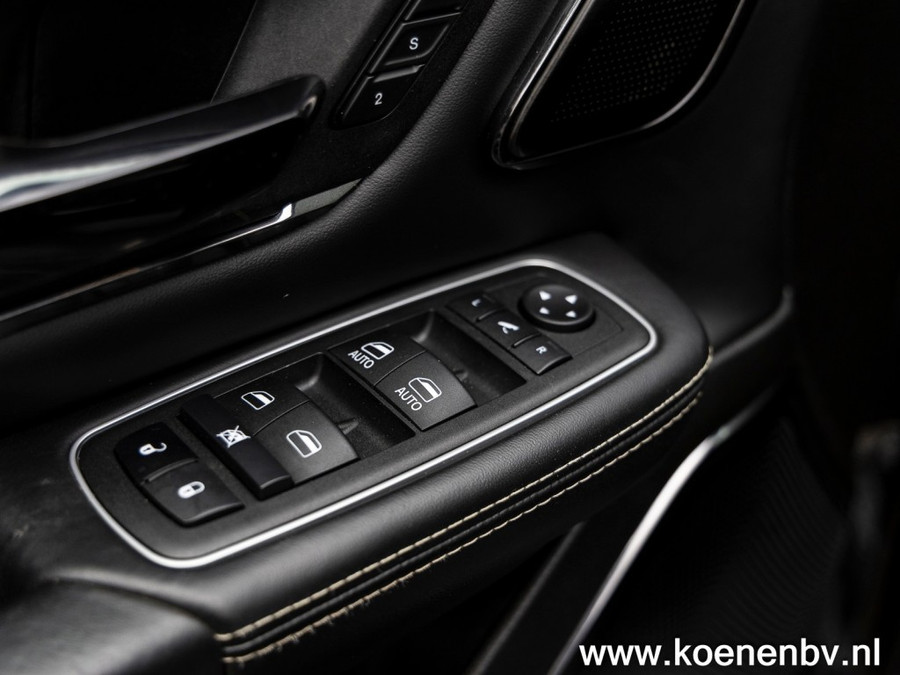 Dodge Ram Pickup 5.7i V8 4x4 Aut. Limited LPG / PANO / LUCHTVERING / GRIJS KENTEK
