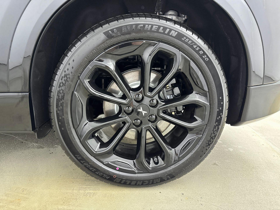XPENG G6 AWD Performance 80.8 kWh