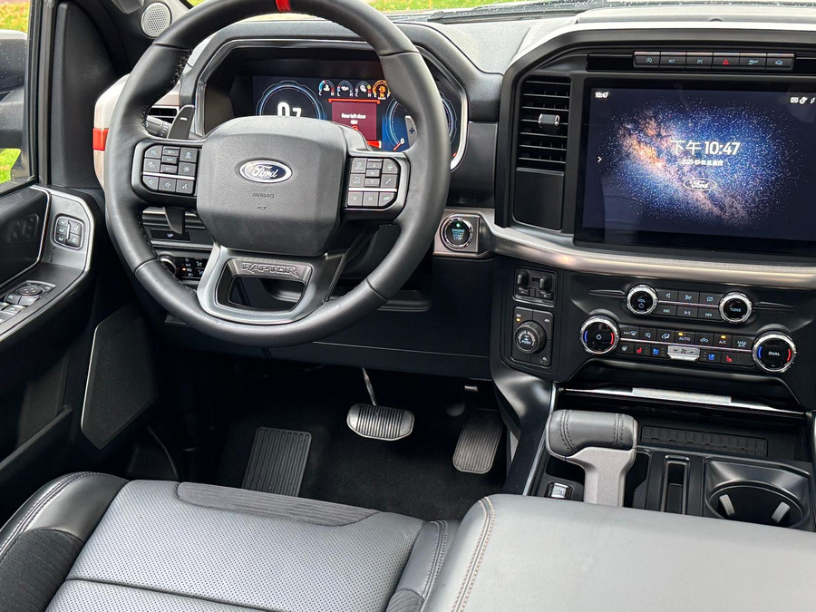 Ford F-150 RAPTOR full-options