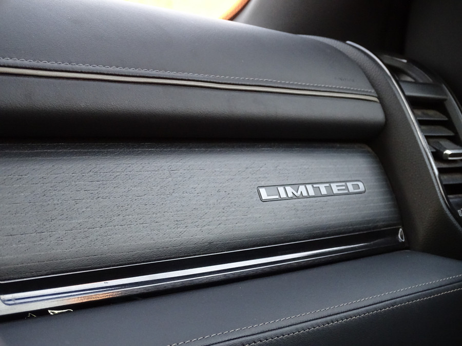 Dodge Ram 1500 5.7 V8 4x4 Crew Cab Limited