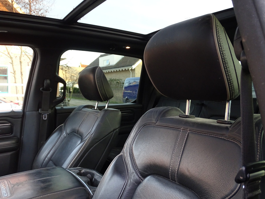 Dodge Ram 1500 5.7 V8 4x4 Crew Cab Limited