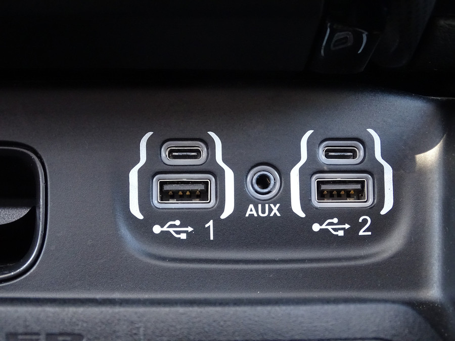 Dodge RAM 1500 5.7 V8 4x4 Crew Cab Limited