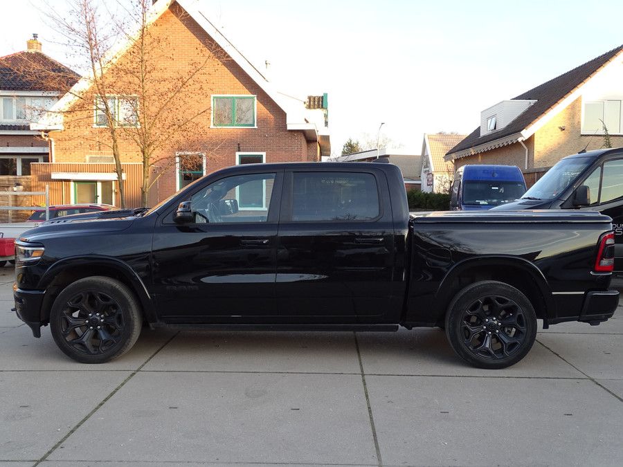 Dodge Ram 1500 5.7 V8 4x4 Crew Cab Limited