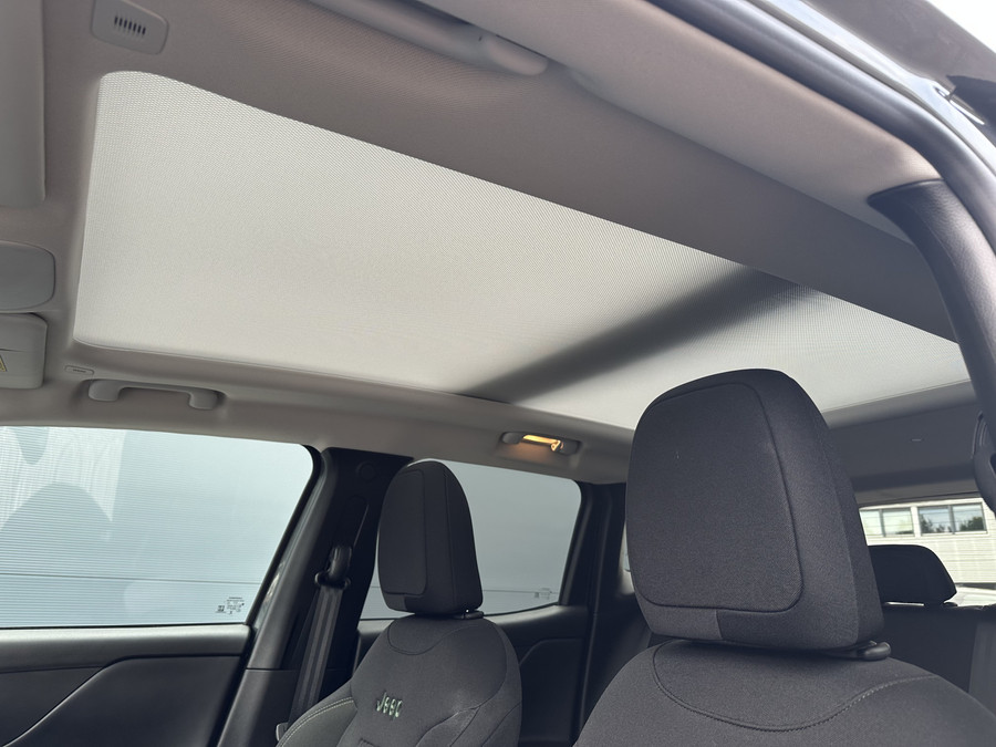 Jeep Renegade 4xe 240PK Plug-in Hybrid The North Star (Schuif/kantel Dak - Navigatie - Camera - Stuur & Stoel verw