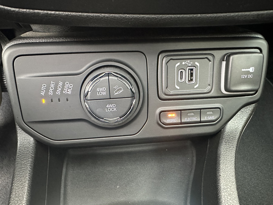 Jeep Renegade 4xe 240PK Plug-in Hybrid The North Star (Schuif/kantel Dak - Navigatie - Camera - Stuur & Stoel verw