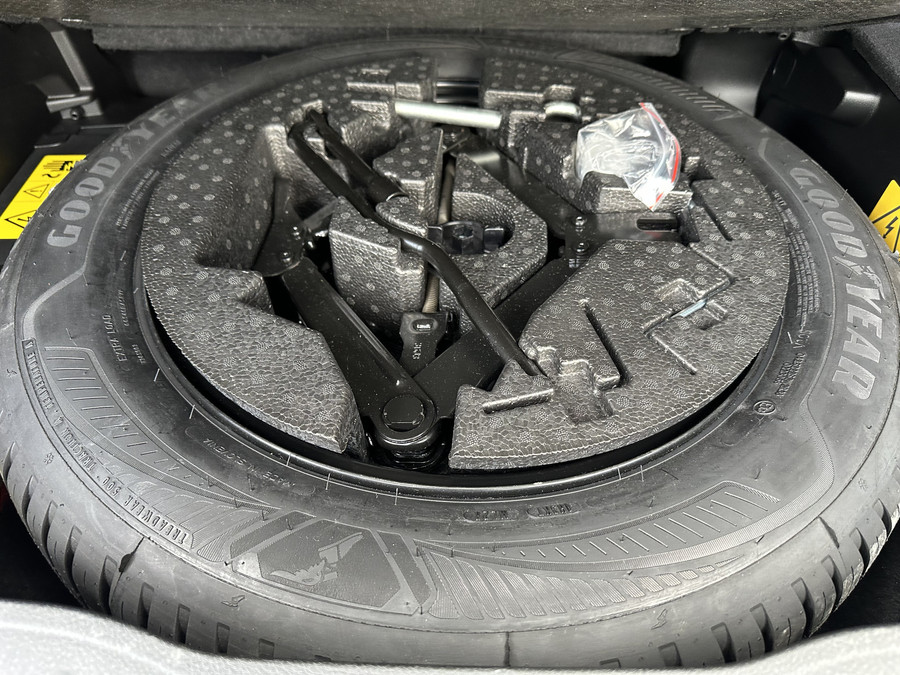 Jeep Renegade 4xe 240PK Plug-in Hybrid The North Star (Schuif/kantel Dak - Navigatie - Camera - Stuur & Stoel verw