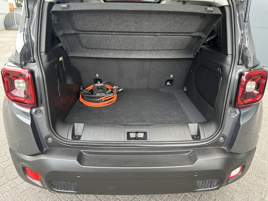 Jeep Renegade 4xe 240PK Plug-in Hybrid The North Star (Schuif/kantel Dak - Navigatie - Camera - Stuur & Stoel verw