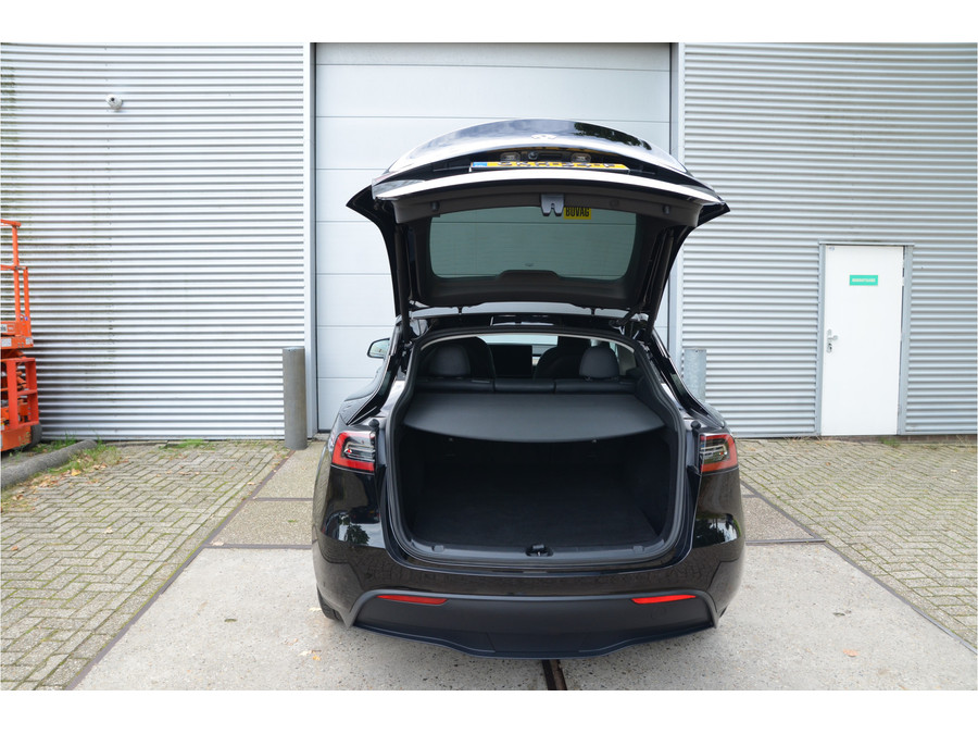 Tesla Model Y RWD 58 kWh