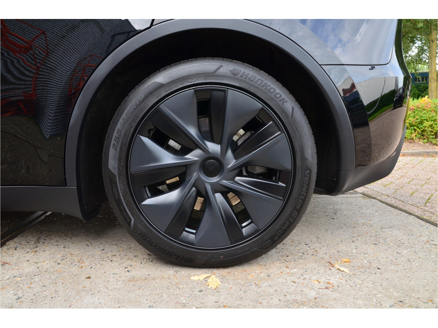 Tesla Model Y RWD 58 kWh