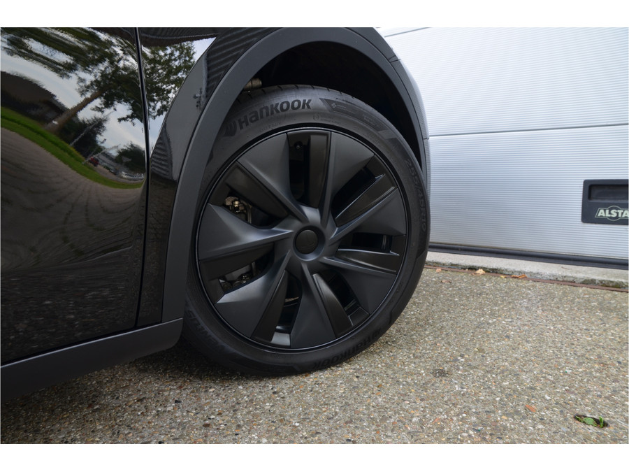 Tesla Model Y RWD 58 kWh
