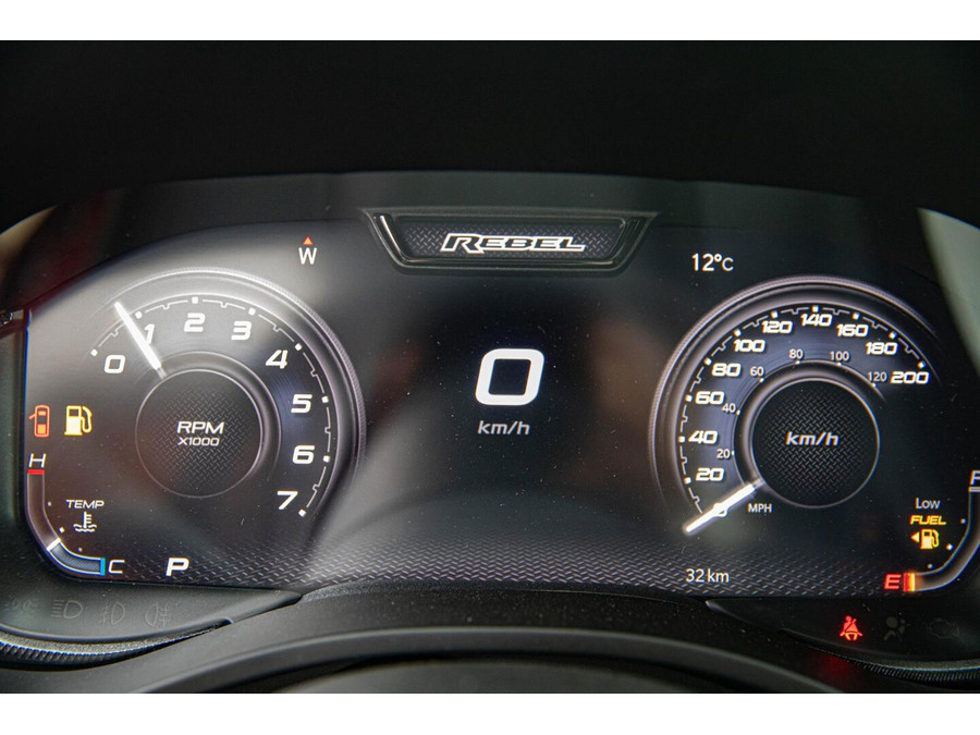 Dodge RAM 1500 REBEL TRAIL Edition V8 4x4 Night
