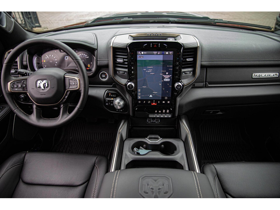 Dodge RAM 1500 REBEL TRAIL Edition V8 4x4 Night