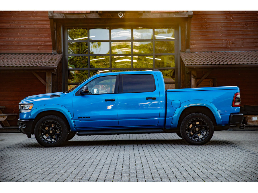 Dodge RAM 1500 5.7 V8