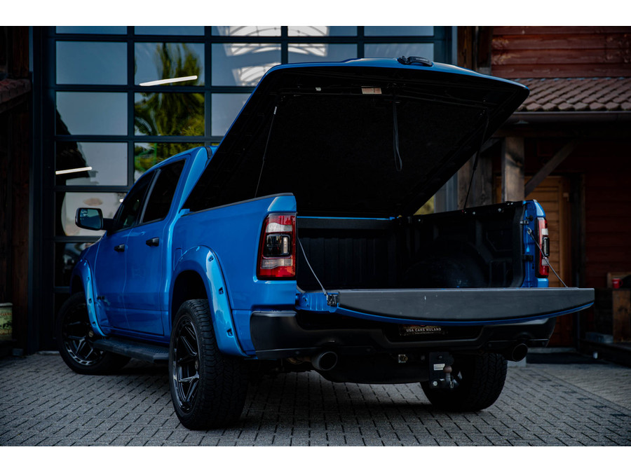 Dodge RAM 1500 5.7 V8