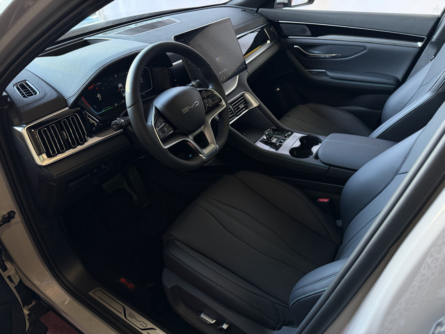 BYD SEAL U 217PK PHEV BOOST 18,3KW PANO HEADUP 360.CAM STOEL/STUUR VERW STOEL.VENTILATIE INFINITY/AUDIO