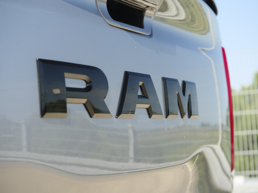 Dodge Ram 1500 | Laramie | Sport | 3.0L I6 Hurricane | Crew Cab | 4X4 | BPM-VRIJ |