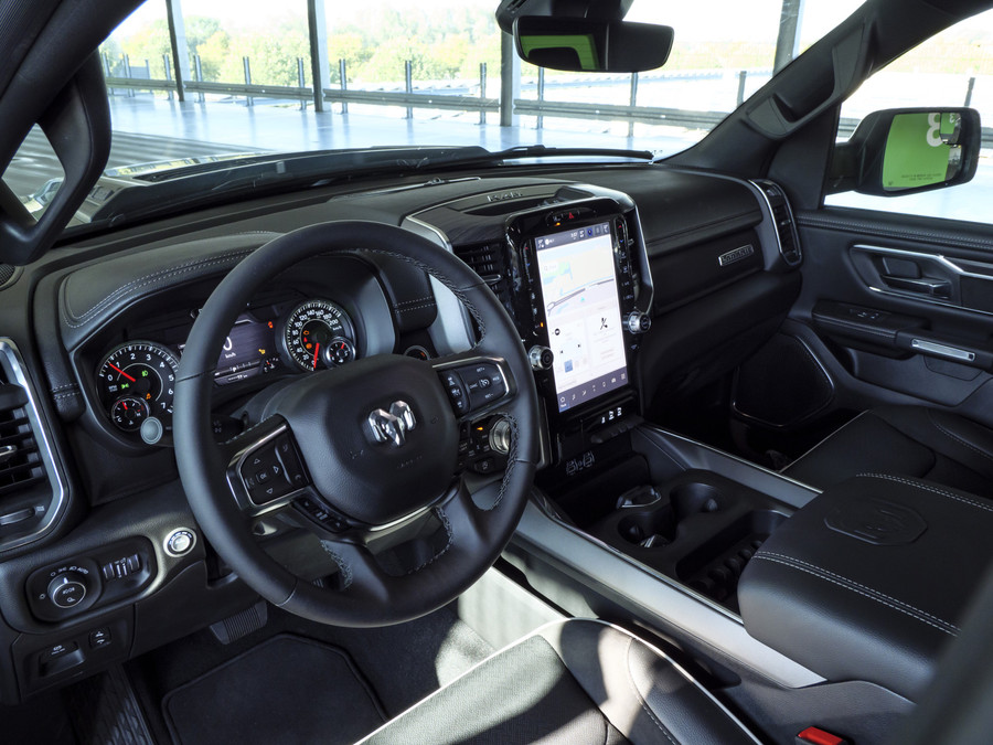 Dodge Ram 1500 | Laramie | Sport | 3.0L I6 Hurricane | Crew Cab | 4X4 | BPM-VRIJ |