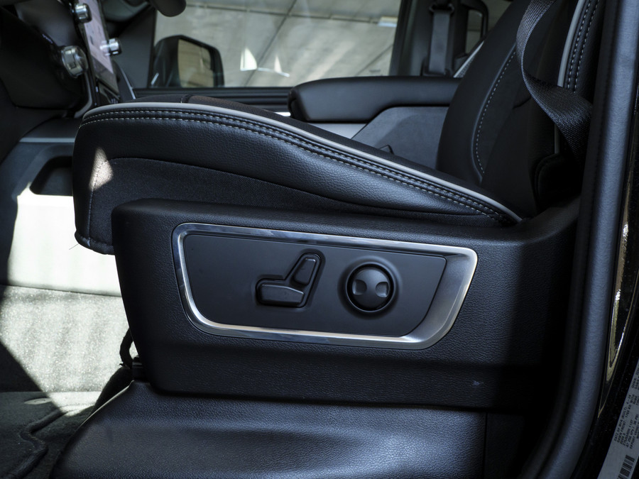 Dodge Ram 1500 | Laramie | Sport | 3.0L I6 Hurricane | Crew Cab | 4X4 | BPM-VRIJ |