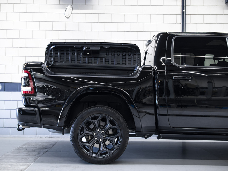Dodge RAM 1500 5.7L V8 4x4 Limited