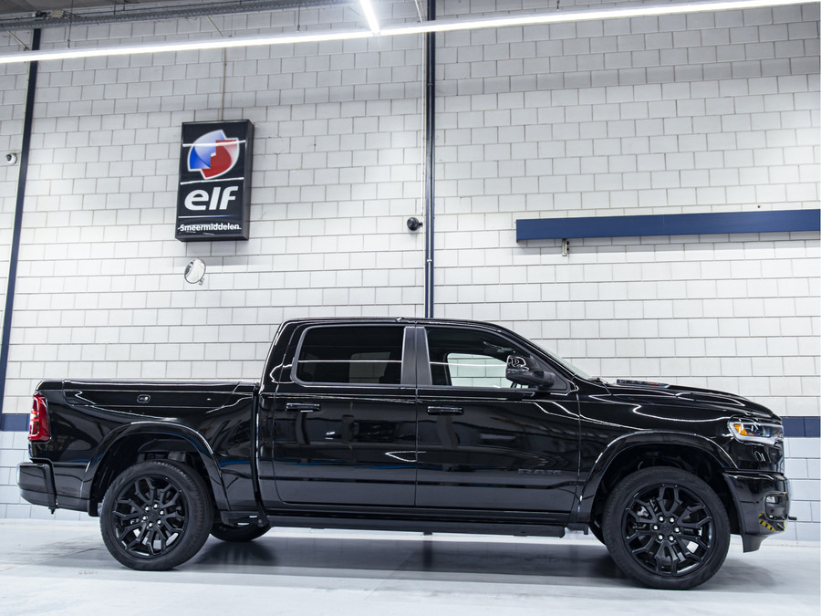 Dodge RAM 1500 Limited Night Hurricane | 3.0L High Output 540pk 4x4 Crew Cab