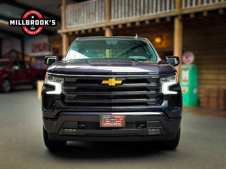 Chevrolet Silverado USA High Country Black Edition 6.2 V8 420 PK,