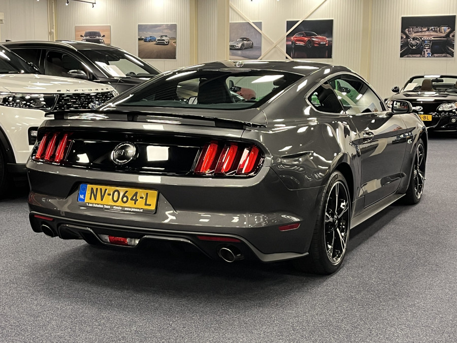 Ford Mustang Fastback 5.0i V8 California Special 435PK Magneride