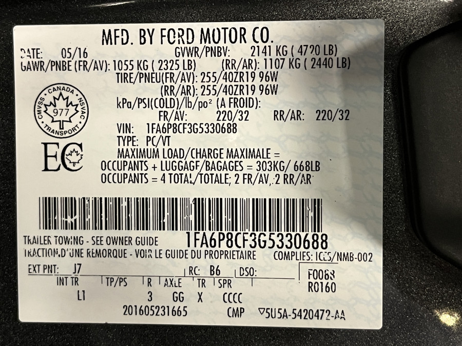 Ford Mustang Fastback 5.0i V8 California Special 435PK Magneride