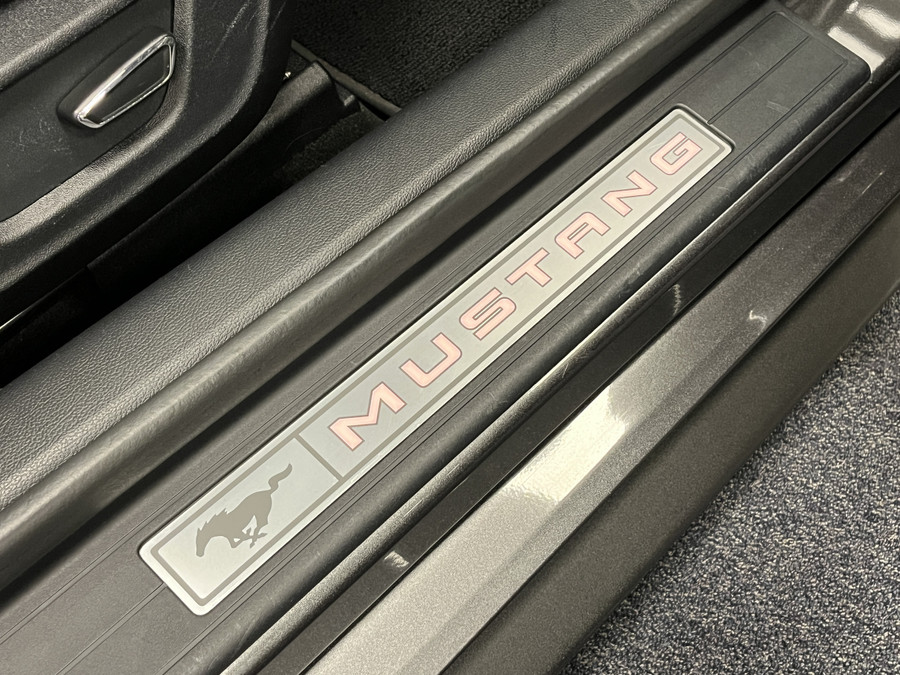 Ford Mustang Fastback 5.0i V8 California Special 435PK Magneride