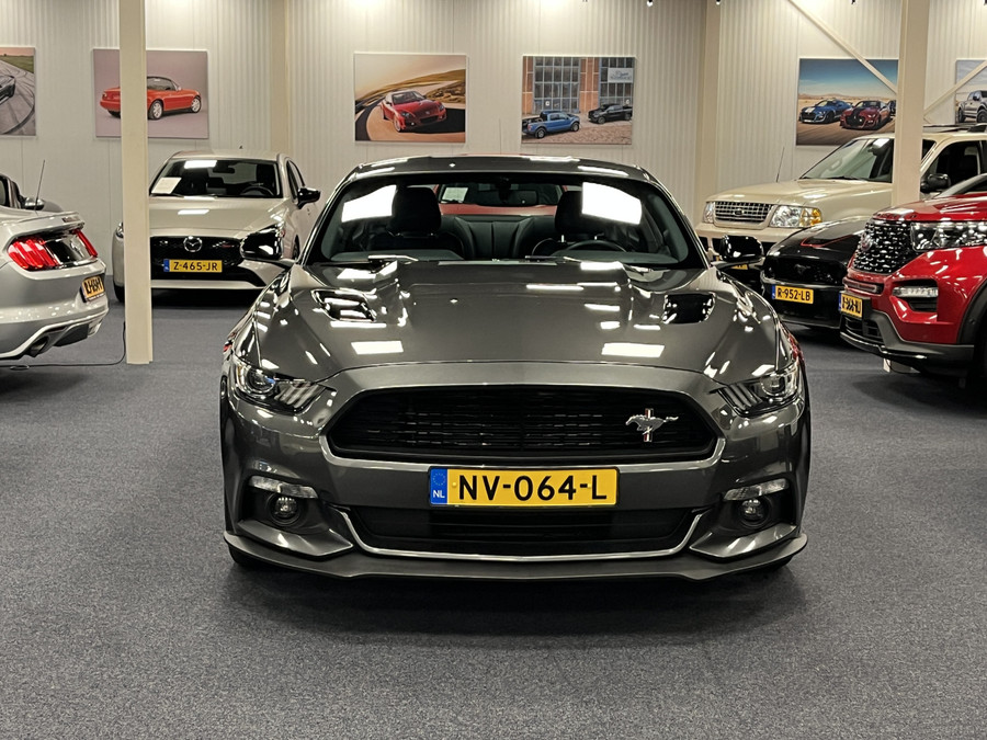 Ford Mustang Fastback 5.0i V8 California Special 435PK Magneride