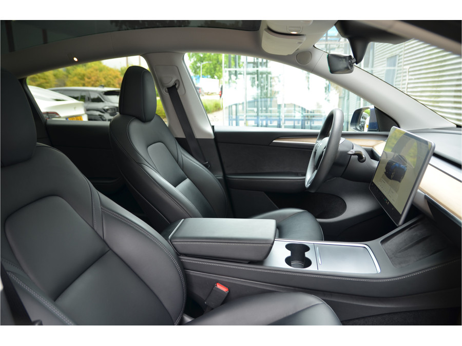 Tesla Model Y RWD 58 kWh
