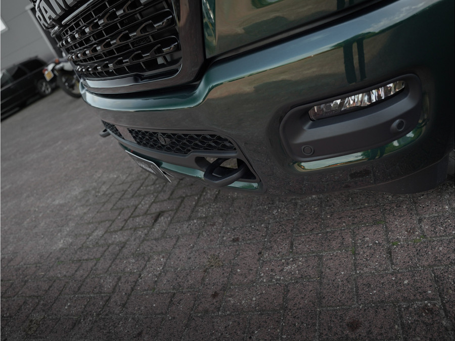 Dodge RAM 1500 5.7 V8 HEMI 4x4 Crew Cab Limited