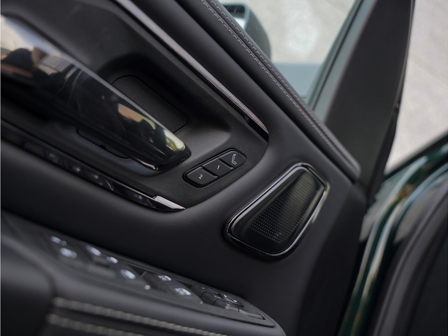 Dodge RAM 1500 5.7 V8 HEMI 4x4 Crew Cab Limited