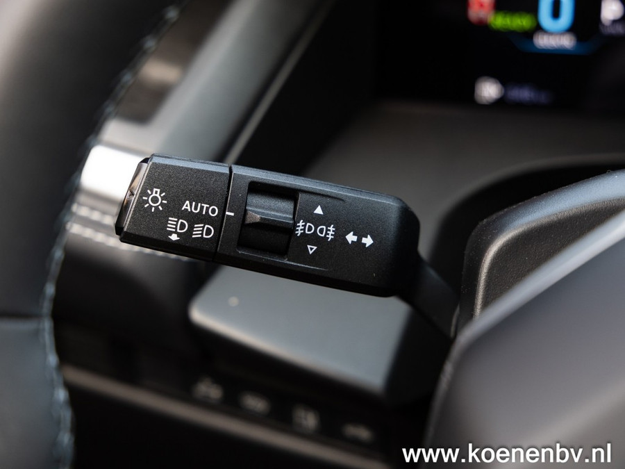 Jeep Compass 1.6 E-H PHEV First Edition PANO / CONVENIENCE PACK / PREMIUM PACK