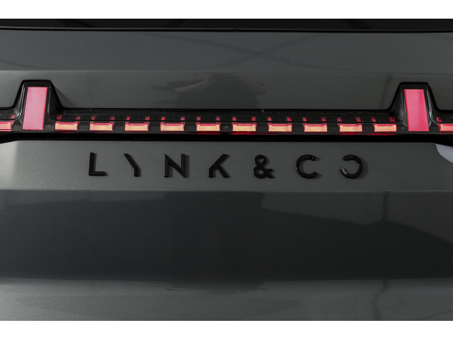 Lynk & Co 08 1.5 PHEV 349 PK More