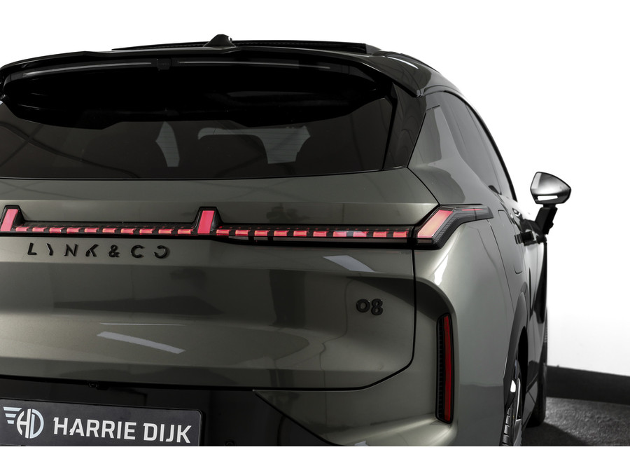 Lynk & Co 08 1.5 PHEV 349 PK More