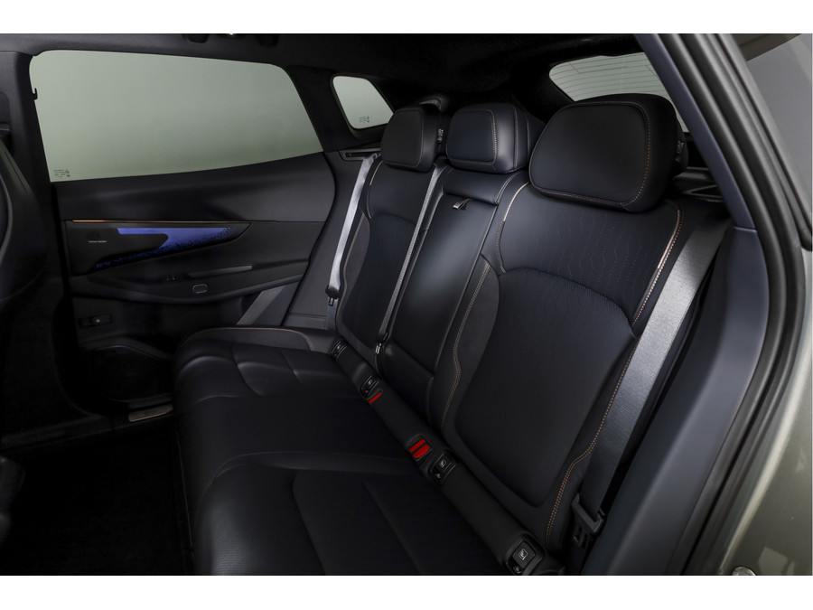 Lynk & Co 08 1.5 PHEV 349 PK More