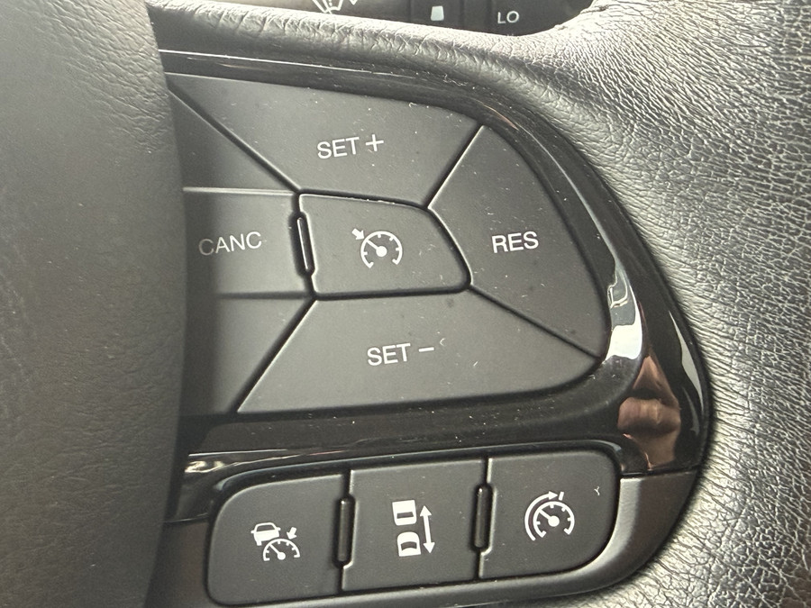 Jeep Renegade 150pk Limited Edition (Trekhaak - LED - 18