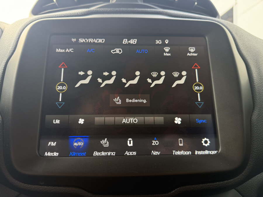 Jeep Renegade 150pk Limited Edition (Trekhaak - LED - 18